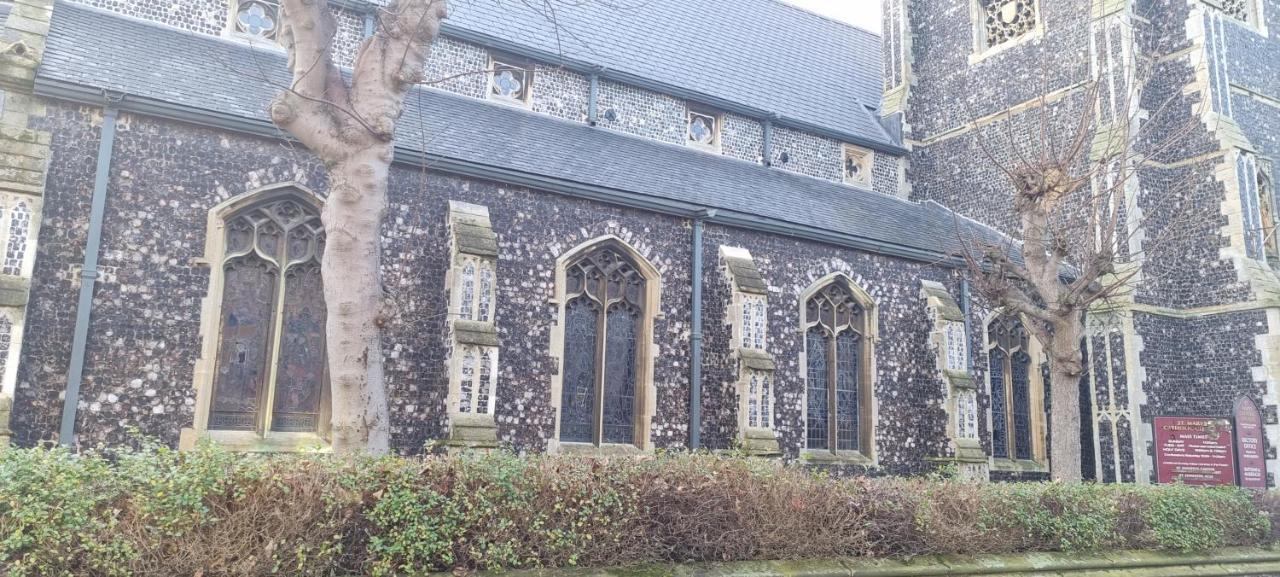 Twin Palms Guesthouse Great Yarmouth Exteriör bild