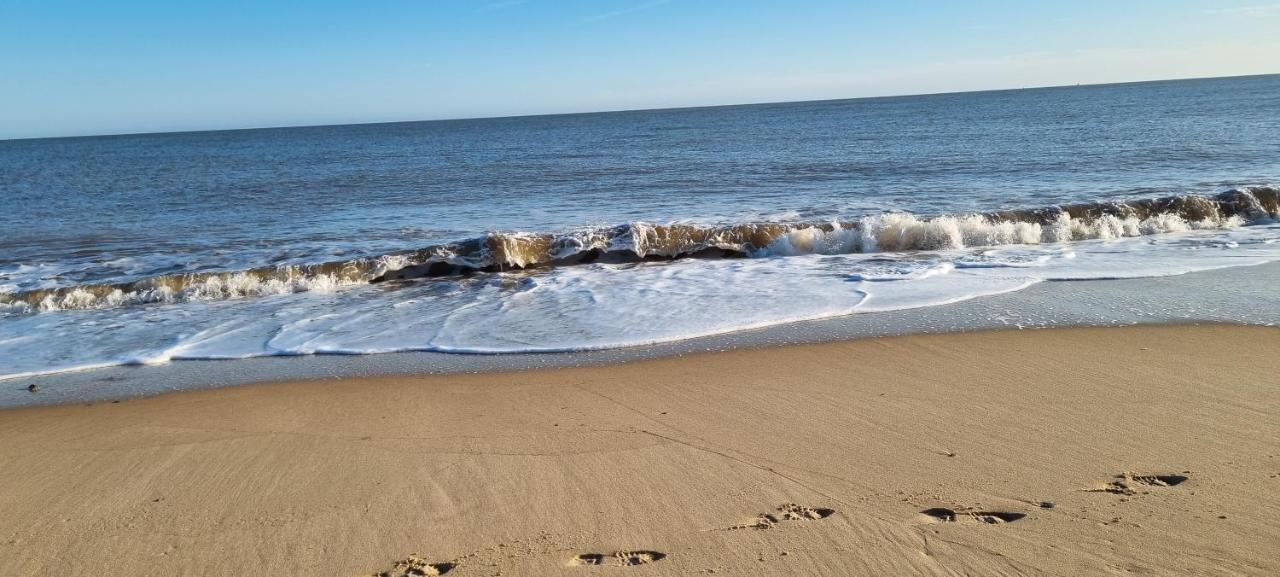 Twin Palms Guesthouse Great Yarmouth Exteriör bild