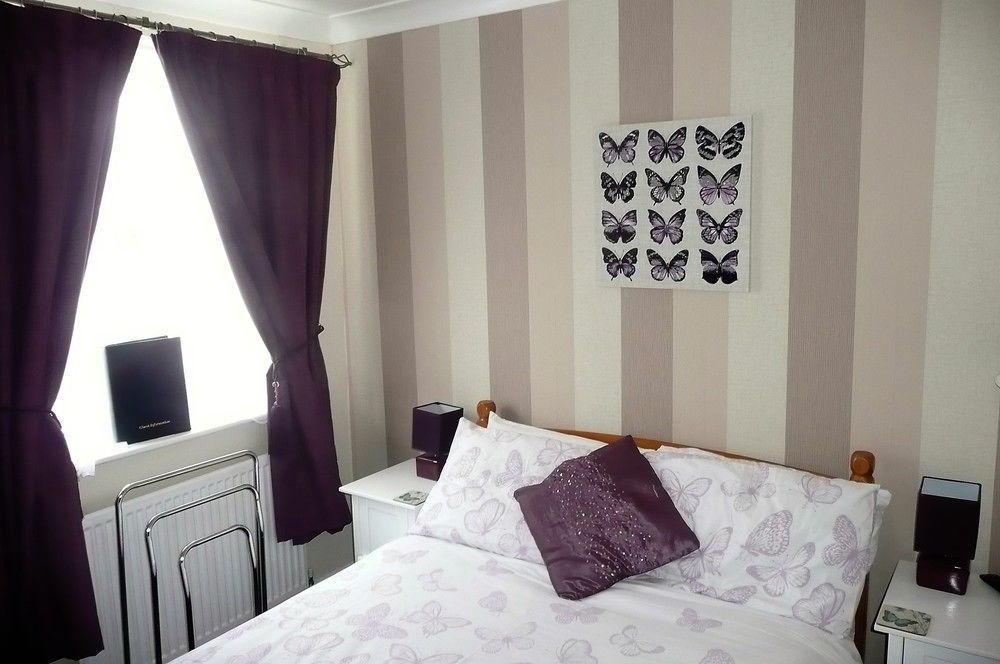 Twin Palms Guesthouse Great Yarmouth Exteriör bild