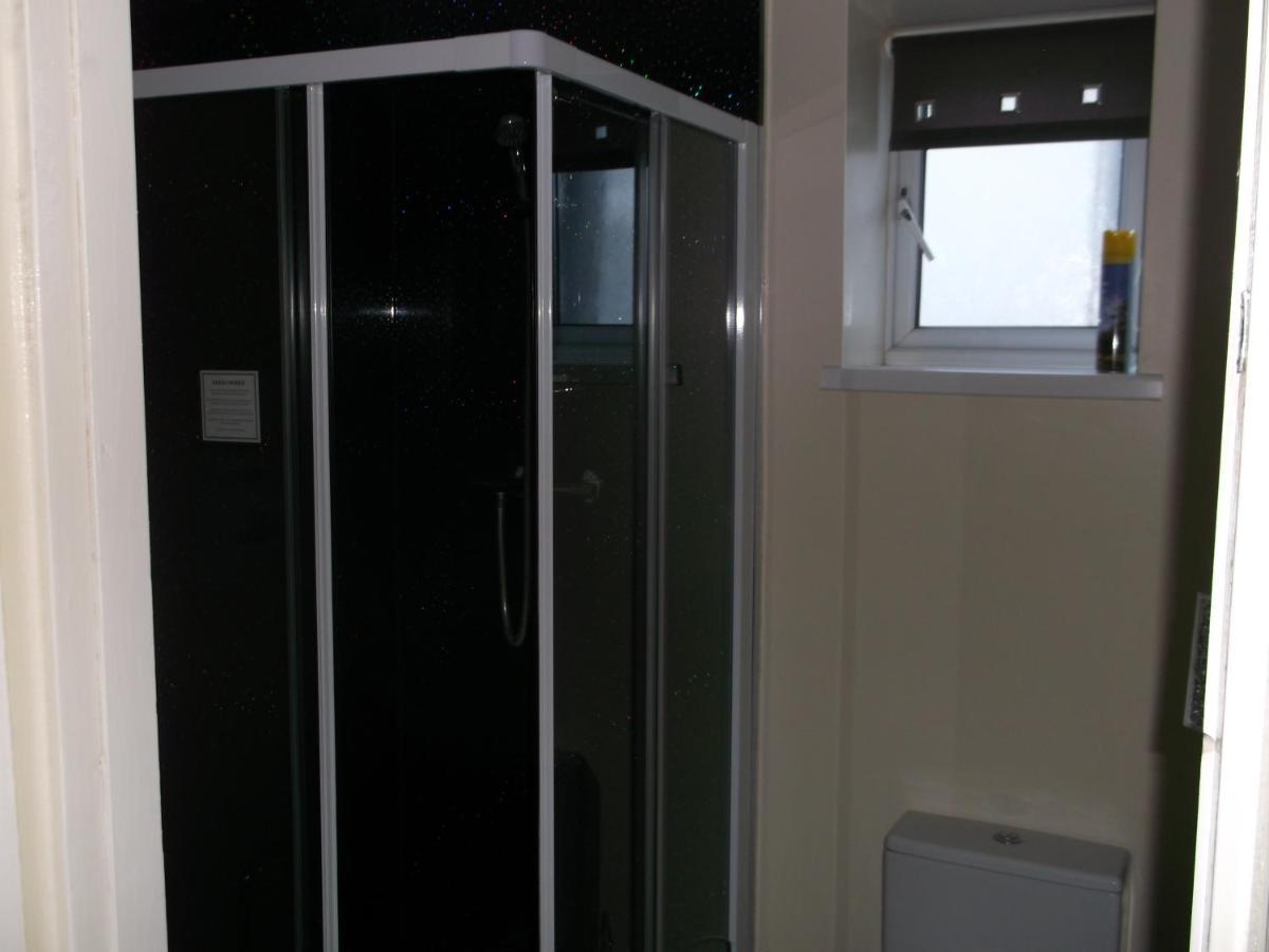 Twin Palms Guesthouse Great Yarmouth Exteriör bild