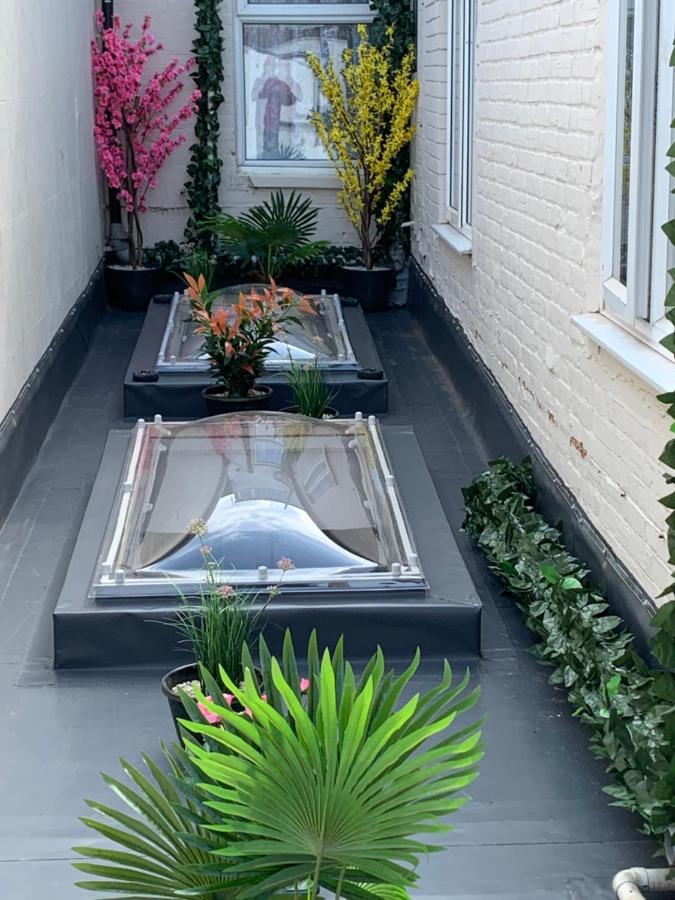 Twin Palms Guesthouse Great Yarmouth Exteriör bild